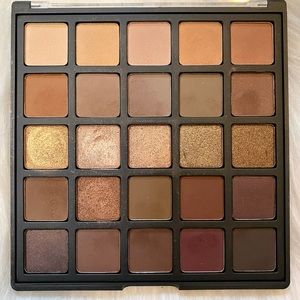 Morphe 25B Bronzed Mocha Eyeshadow Palette